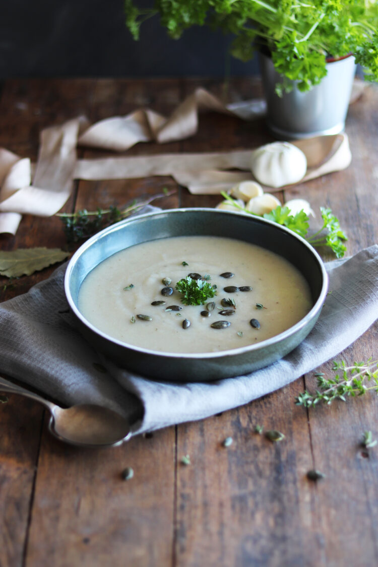 Cauliflower and cannellini bean soup