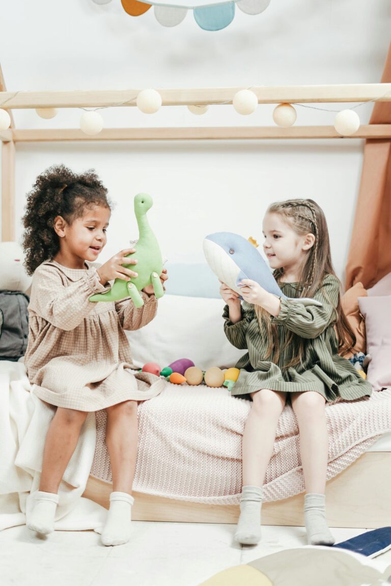 kids play