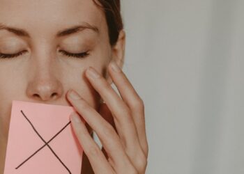 Irish GPs tell menopausal women to ‘grin and bear it’