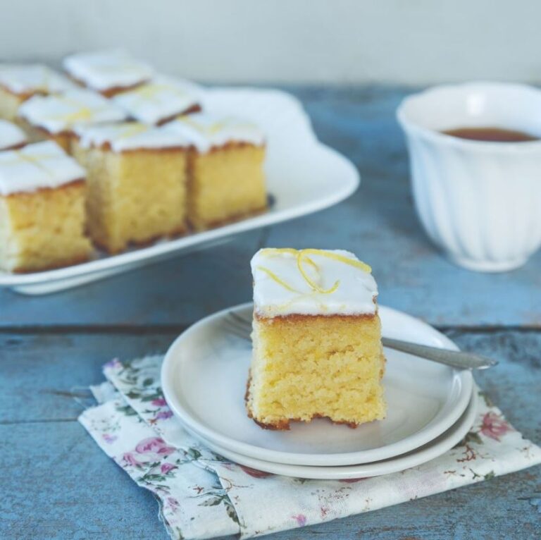 lemon drizzle