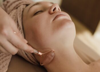 Treat yourself this Christmas with non-invasive but highly effective beauty treatments