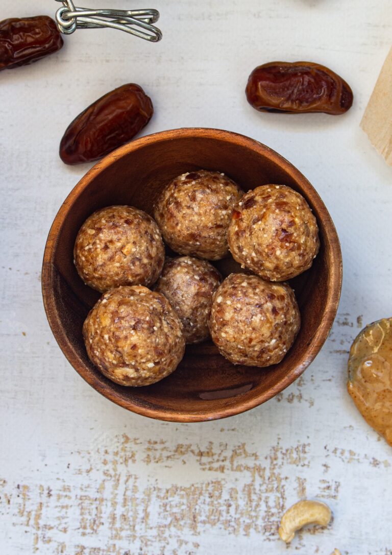 carrot cake energy balls