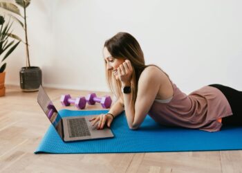 fitness queens gym working out