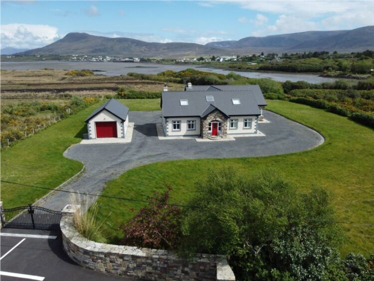 irish islands coastal locations houses