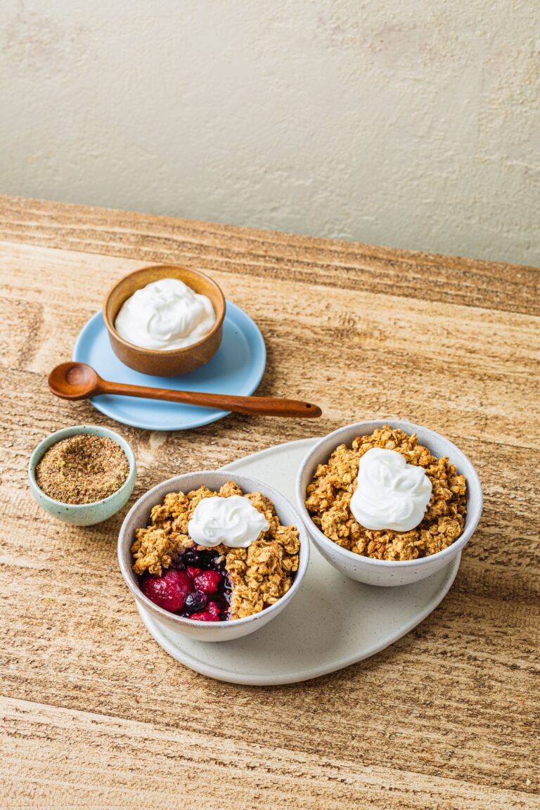 breakfast berry crumble