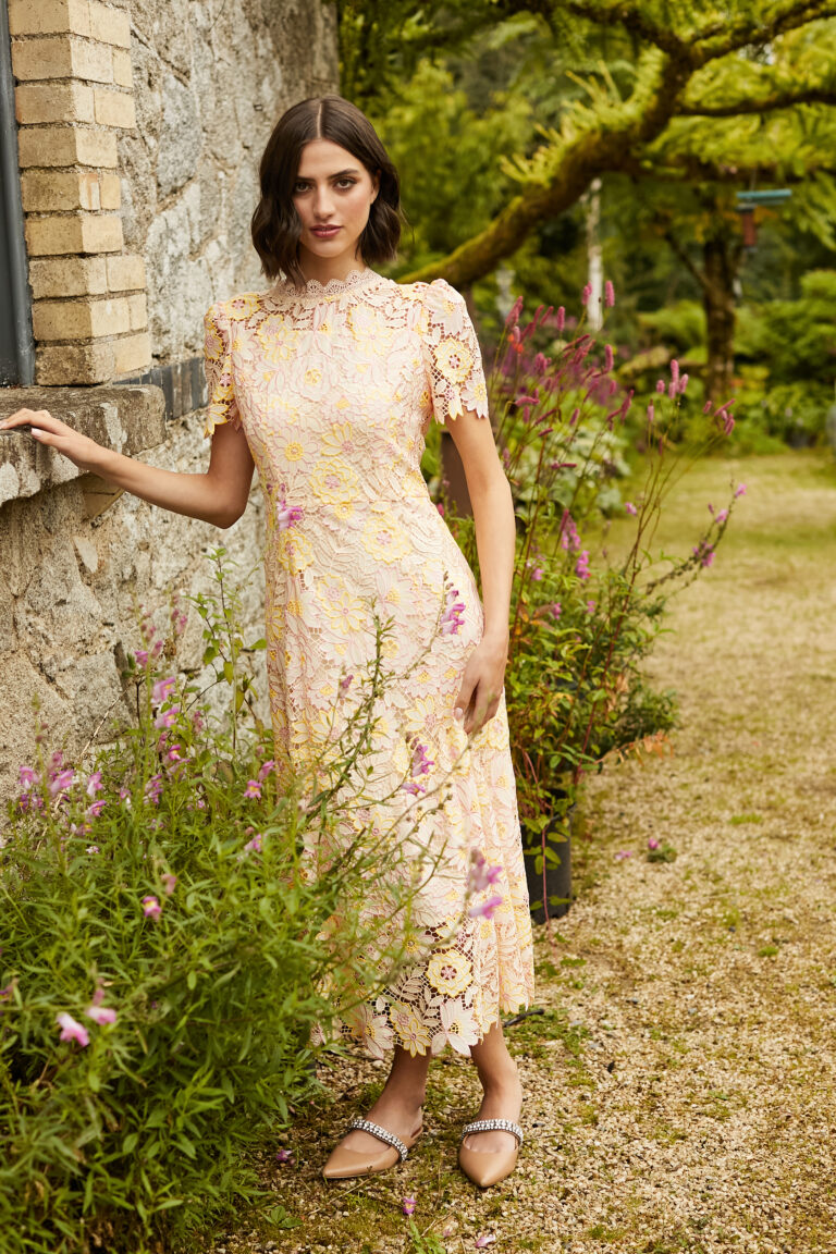wedding guest fashion