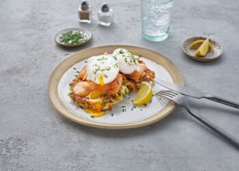 Recipe: potato and cheese fritters with organic smoked salmon and poached eggs
