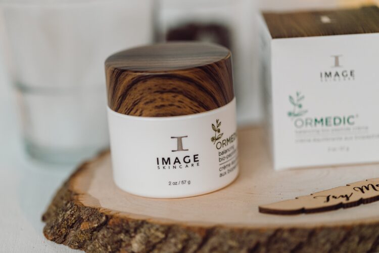 Don’t miss our Christmas subscription gift offer – worth €125