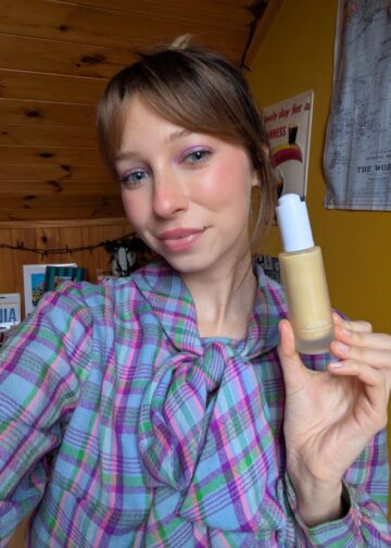 Adele tries POCO Beauty's Universal Glow Serum