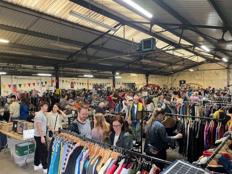 Le Zeitgeist Flea Market