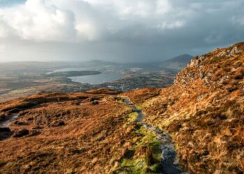 Five beautiful Irish walks and hikes to embark on this spring
