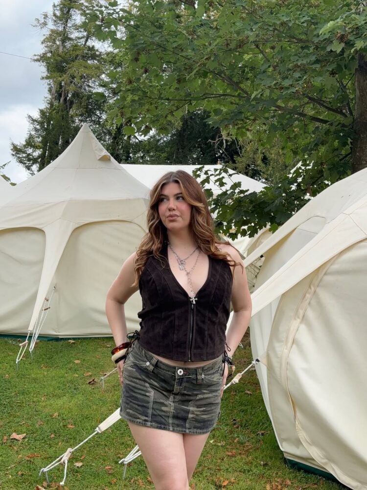 “I didn’t think it was healthy for me to keep fake tanning at the rate I was” why this Mayo woman is embracing her pale skin