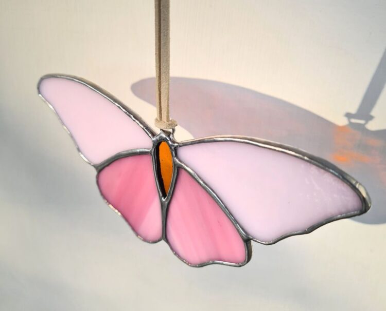 “Being an Irish craft maker feels like a new chapter for me”: The Kilkenny stained glass maker bringing community together through art
